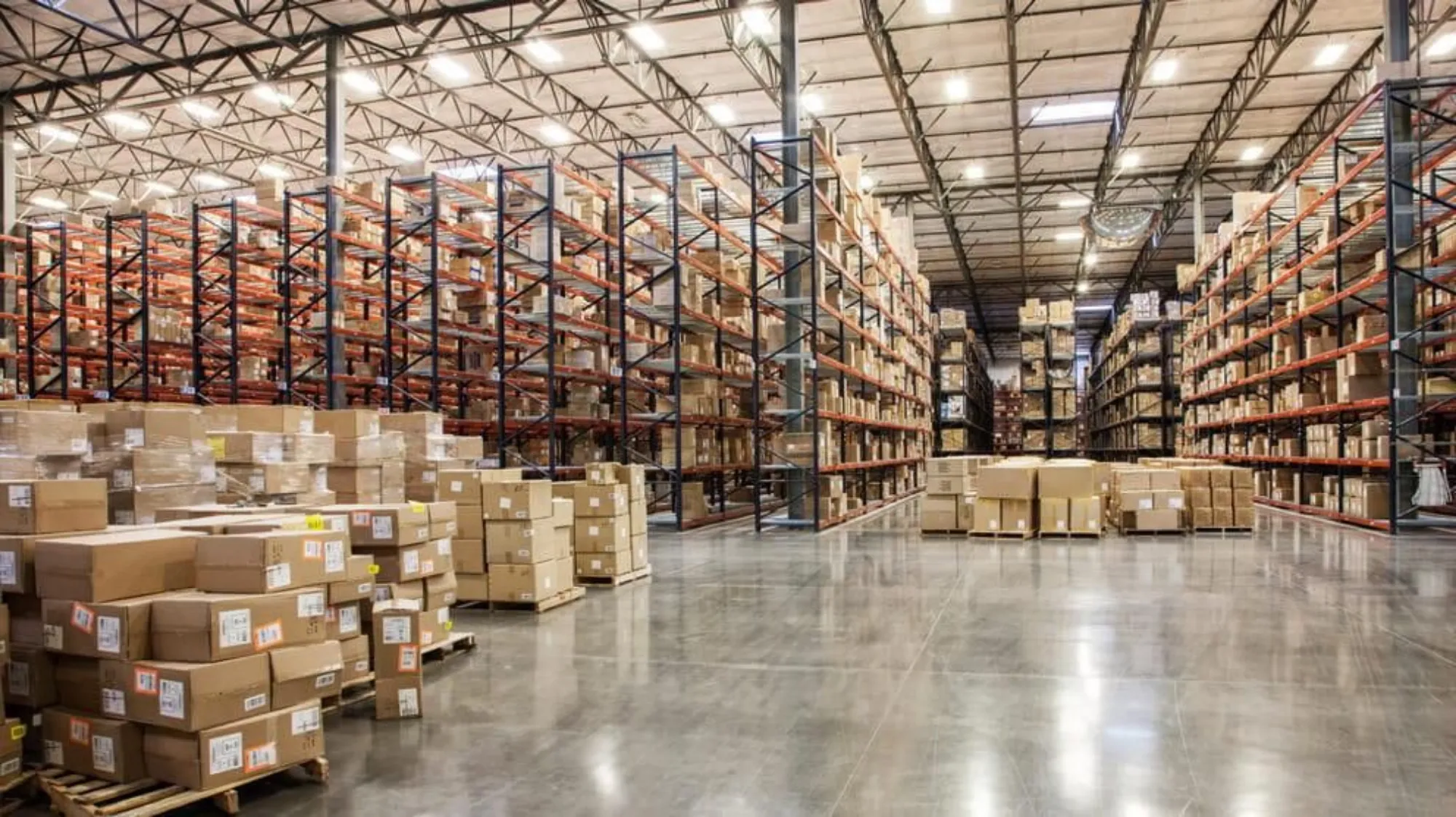 Distribution warehouse